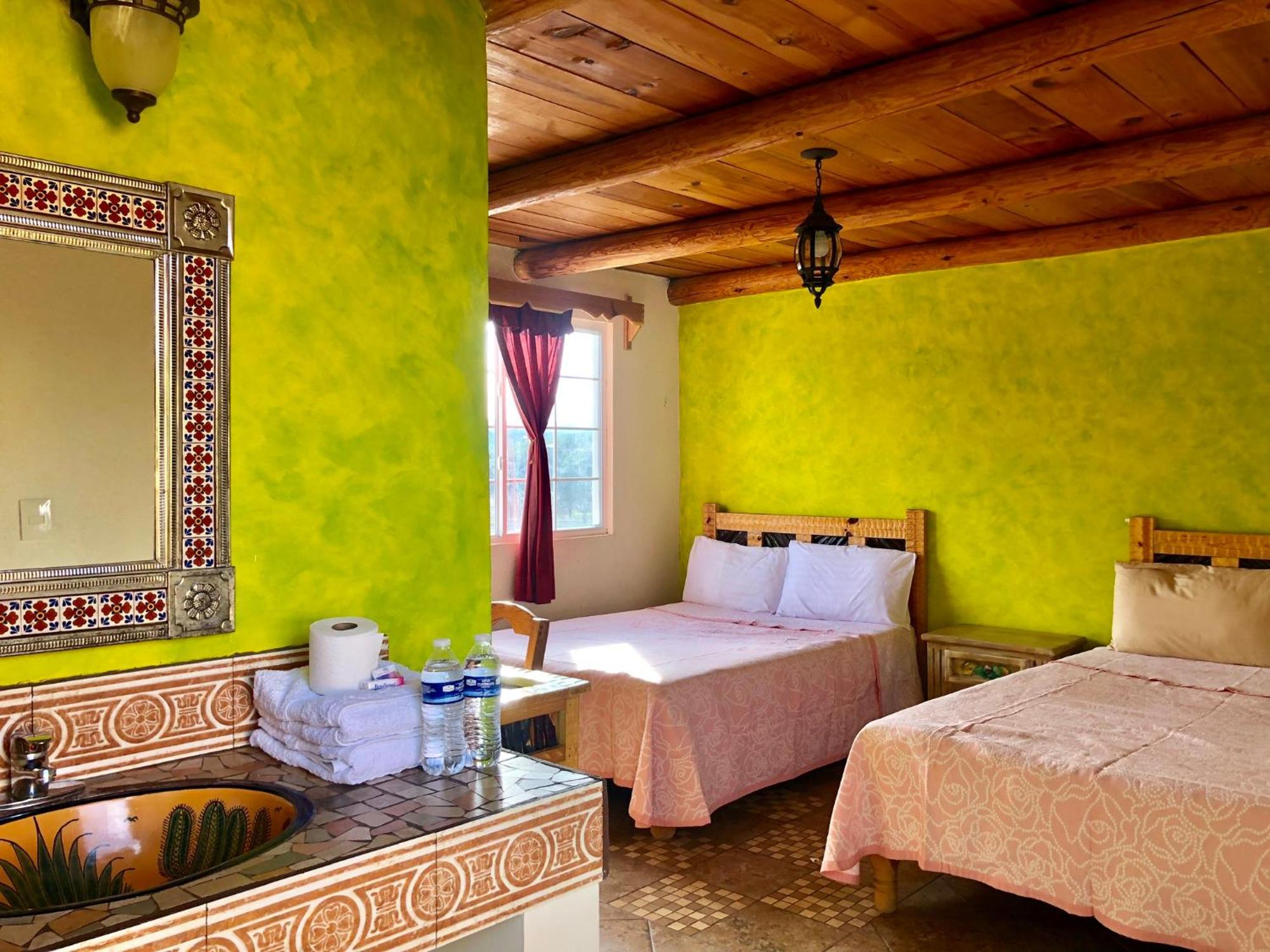 Kapselhotel Jade Mesa Colorada